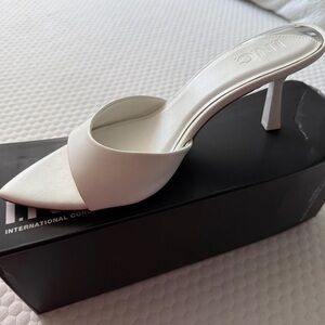 INC International Concepts White Pointed-Toe Mule Heels
